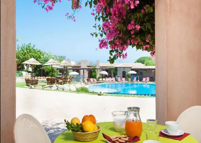 In With Pool Apartment Villasimius